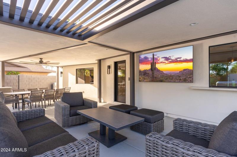 6025 E Charter Oak Rd - 50