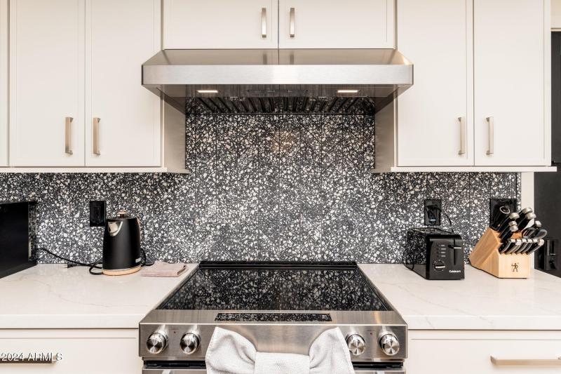 6025 E Charter Oak Rd - 23