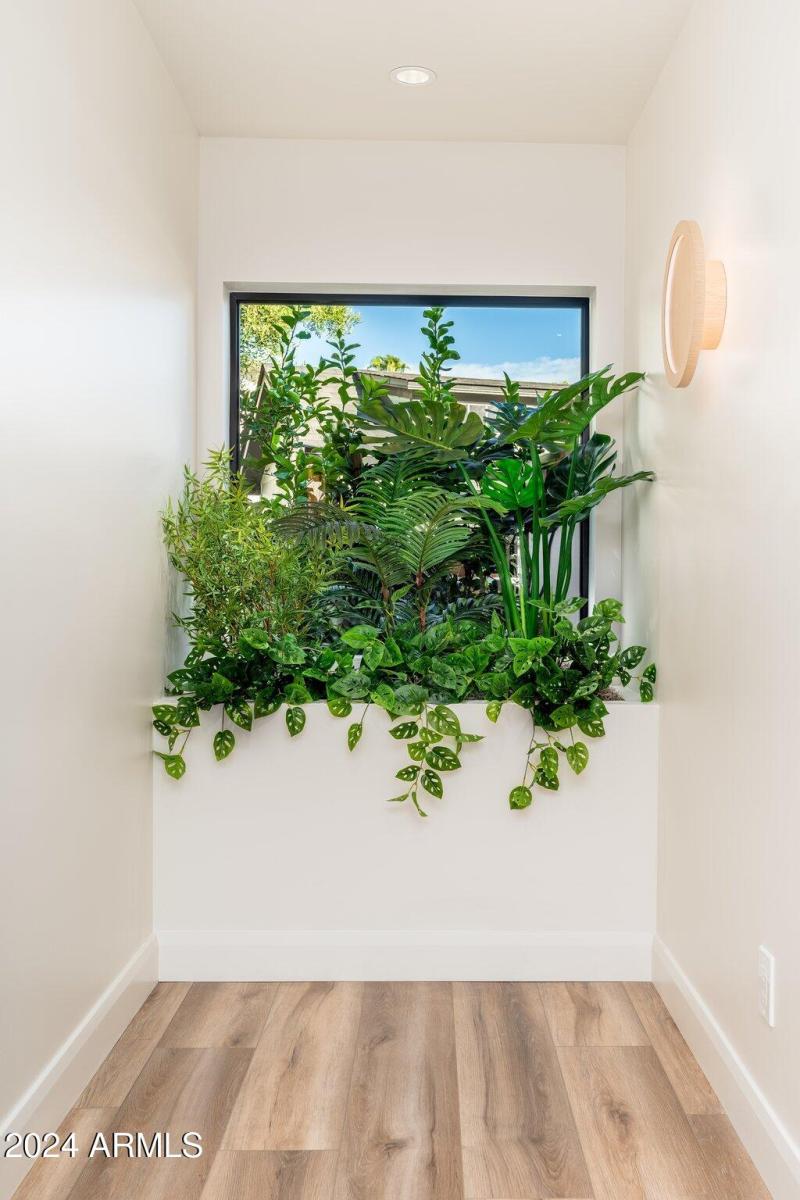 6025 E Charter Oak Rd - 33