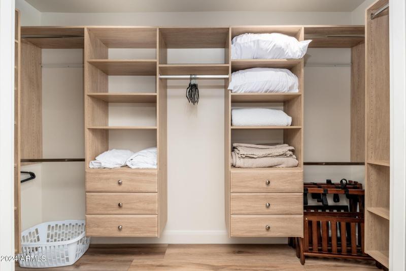 6025 E Charter Oak Rd - 45