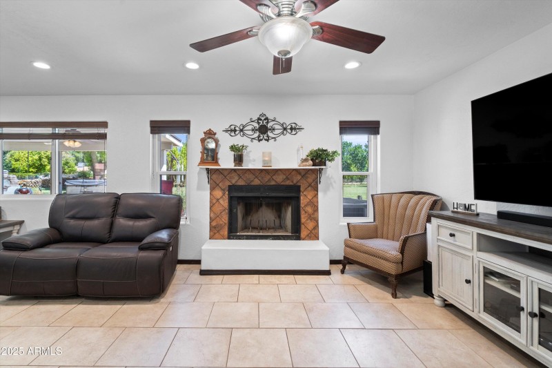 12-Living Room