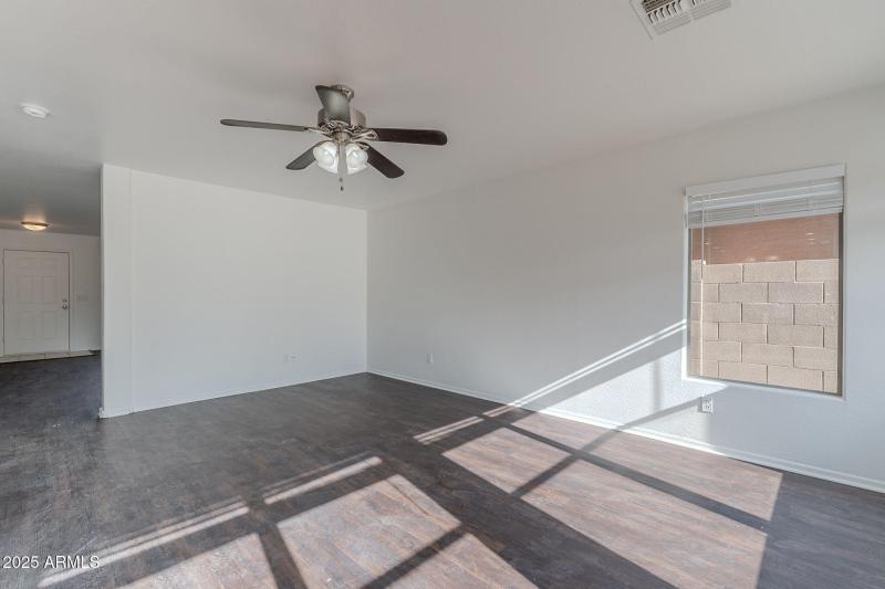 20-web-or-mls-Bramwell-20