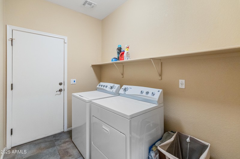 44574 High Desert Trl-19