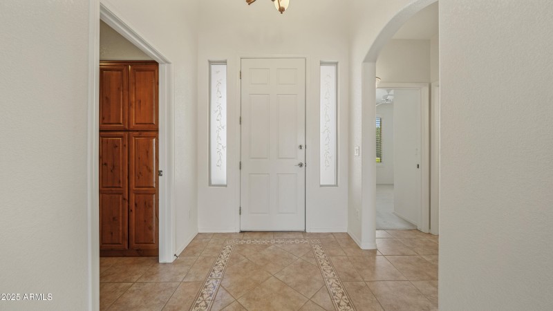 Interior - 2601 Coral Brooke Dr-1