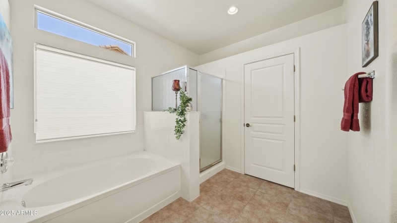 Interior - 2601 Coral Brooke Dr-15