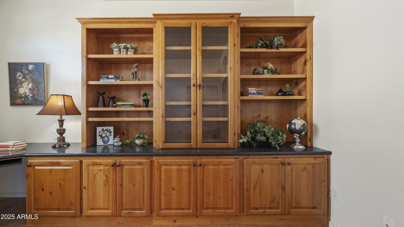Interior - 2601 Coral Brooke Dr-23
