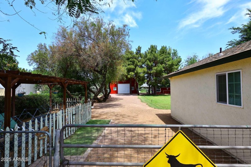 Access to Rear Yard