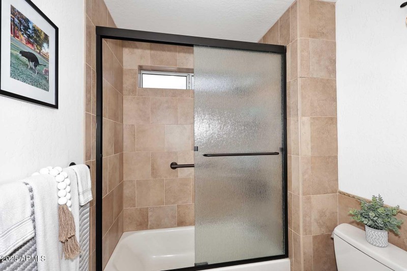 Hall Bath-tub