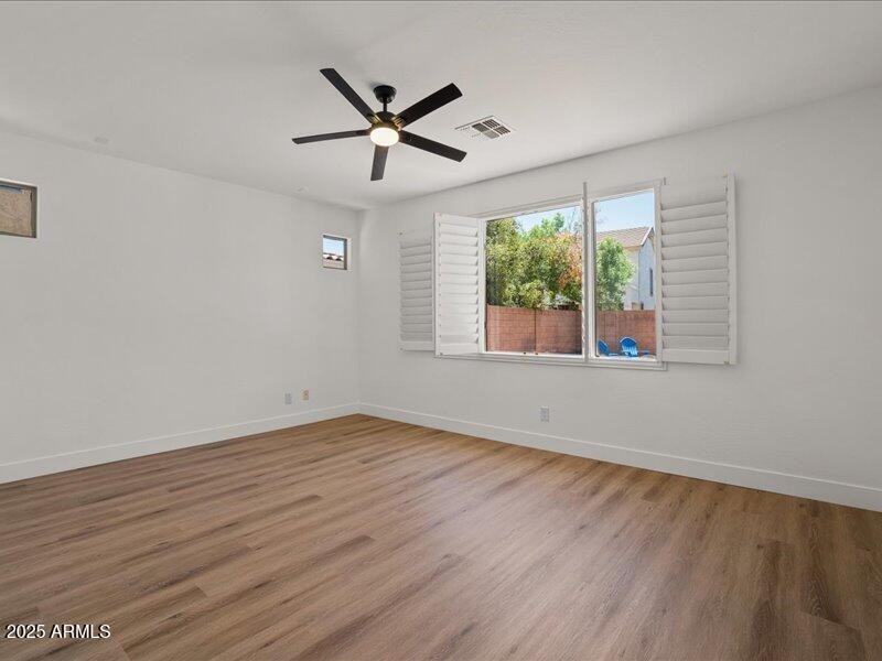 19-Primary bedroom