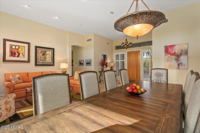 -Dining Areas