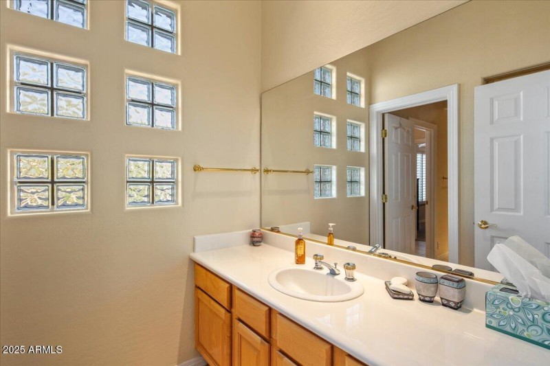 -Jack N Jill Bath 2