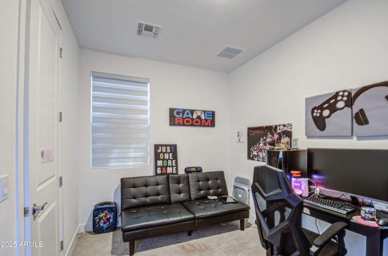 Bedroom 2-pic 1