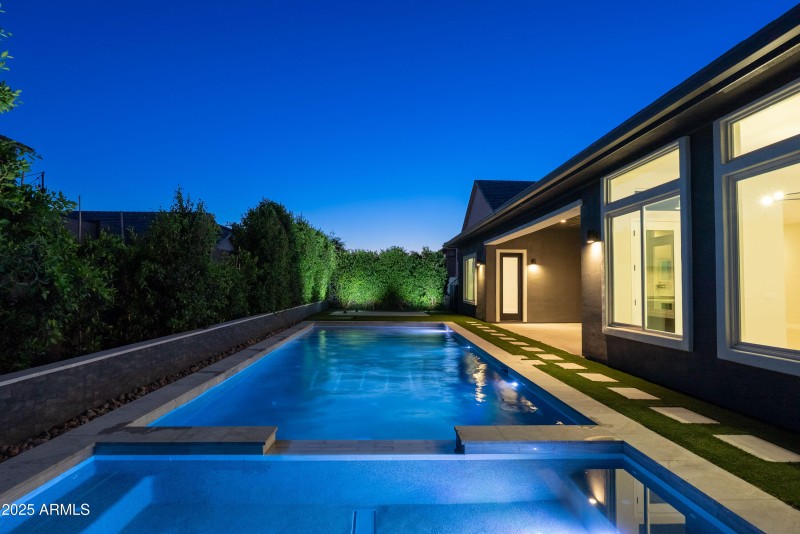 Relax in the heated/cooled spa!