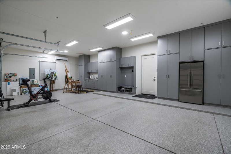 3 Car Garage