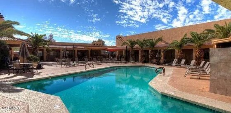 Sundance Pool Time