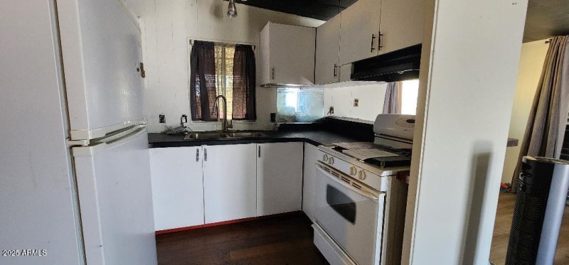 bigwlow kitchen 2