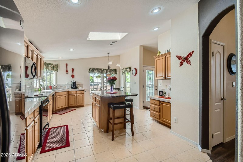 11201 N El Mirage Rd # F2 - Web Quality