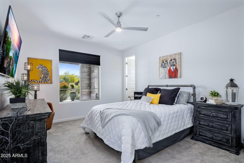 Front Ensuite