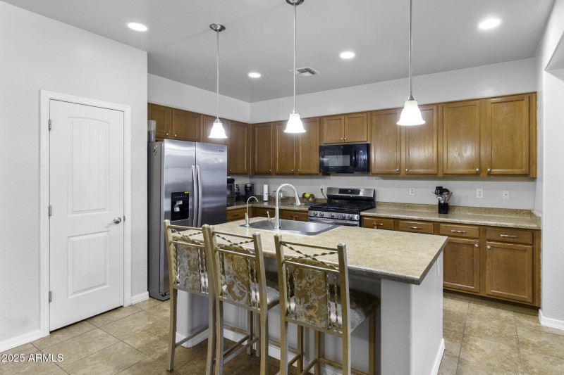 40893WBedfordDrive-27