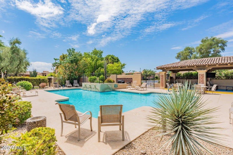 la villita pool12