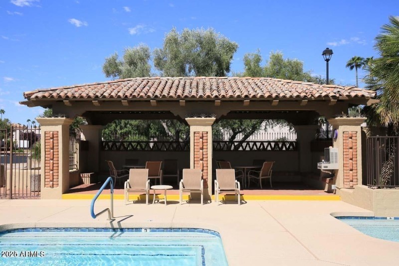 la villita pool1
