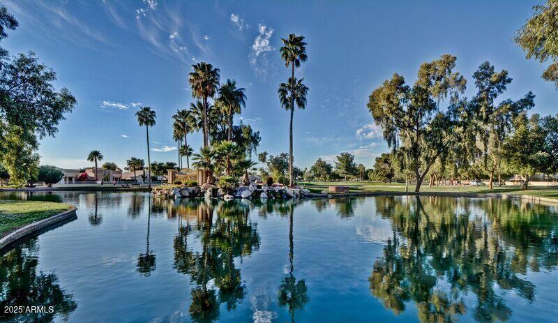Golf Lake_Fountain