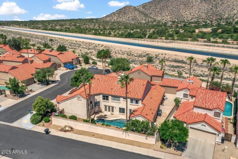 a 113 n arial aa 8-22