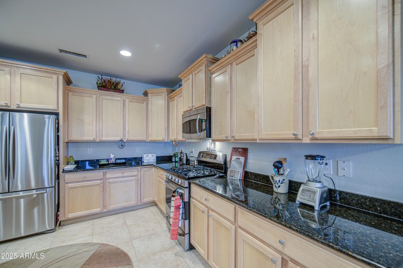 Kitchen 2