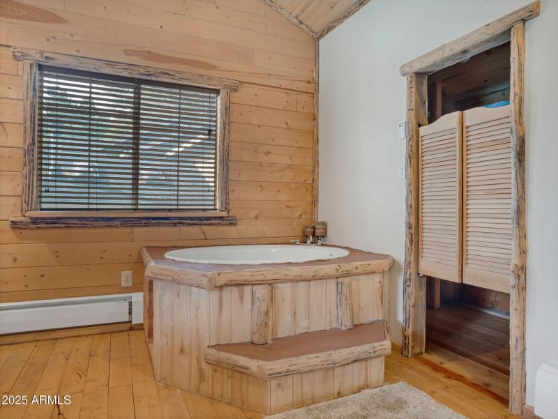 Soaking Tub