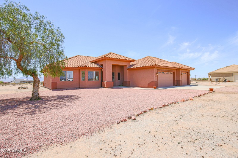 23339 W Myers St-42