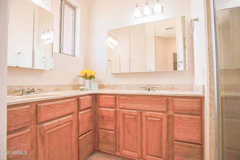 23339 W Myers St-9