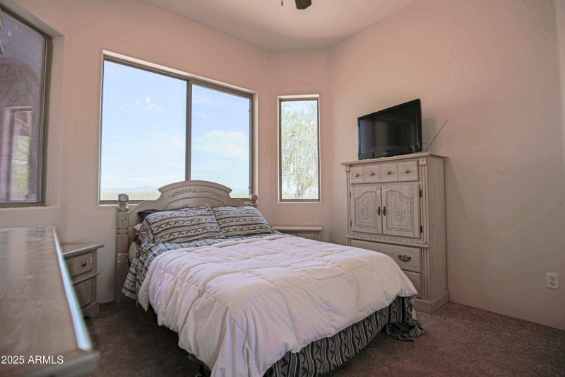 23339 W Myers St-27