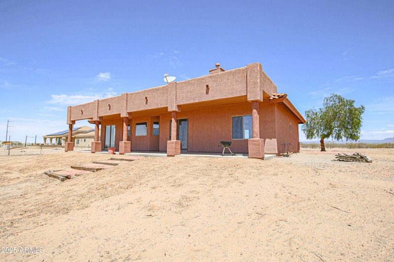 23339 W Myers St-32