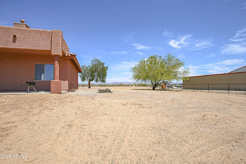 23339 W Myers St-33