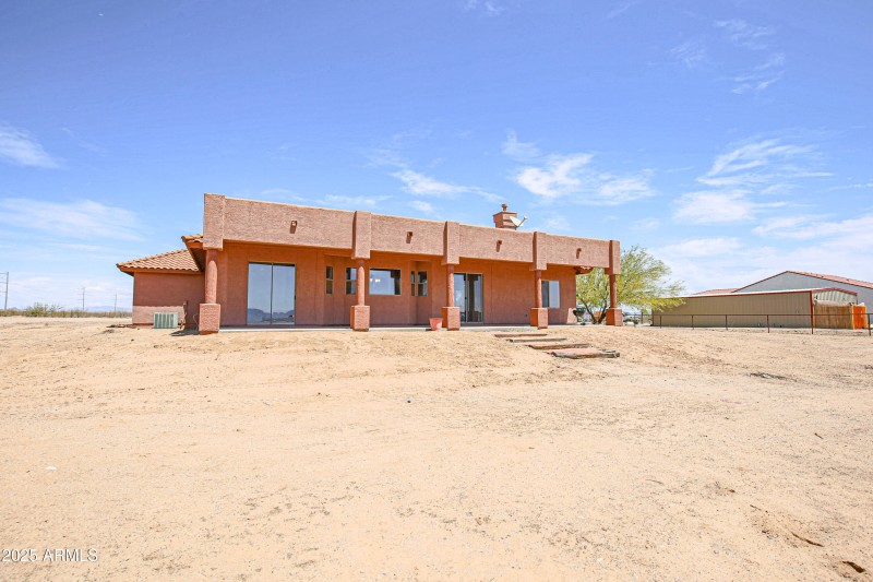 23339 W Myers St-35