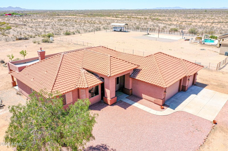 23339 W Myers St-53
