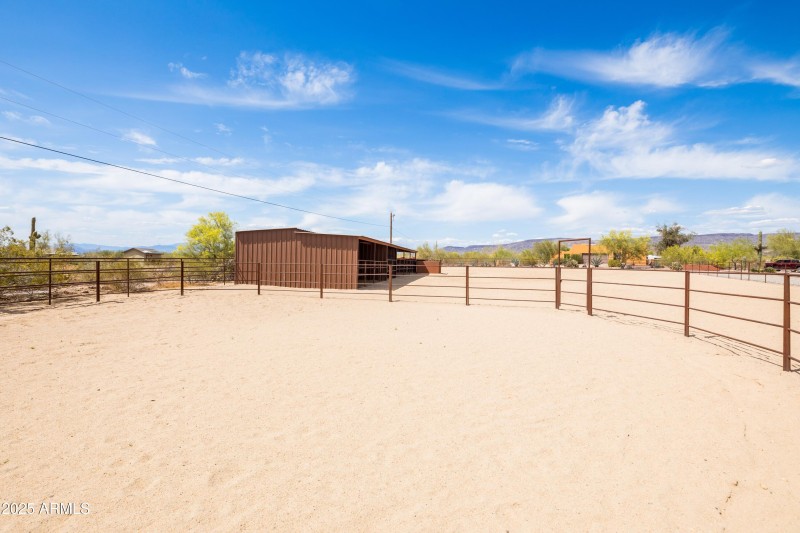 Round Pen