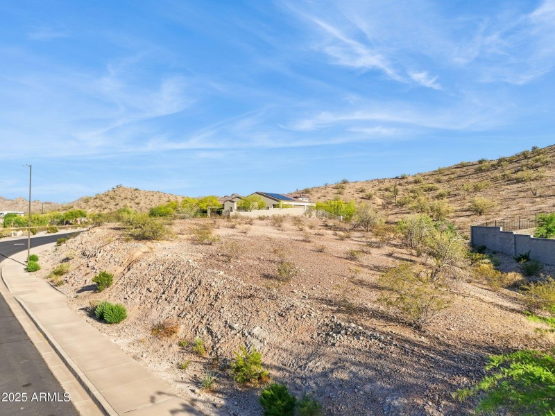 15-web-or-mls-17837-w-estes-way