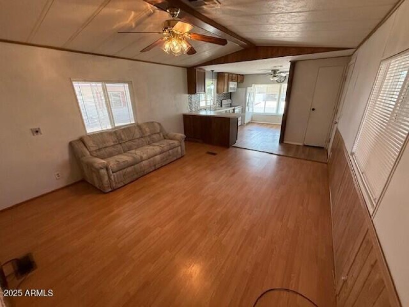 Familyroom other view