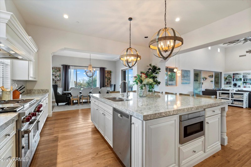 Stunning Kitchen