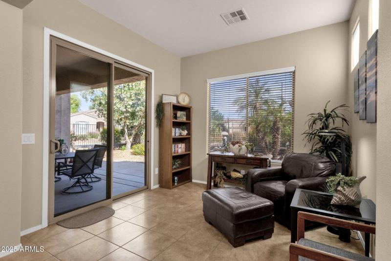 19-web-or-mls-4293-e-sourwood-dr