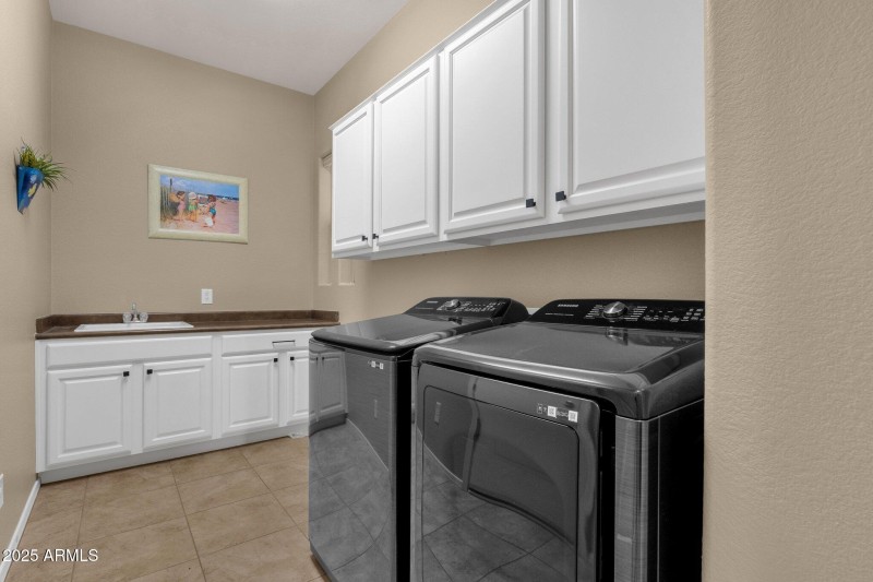 20-web-or-mls-4293-e-sourwood-dr