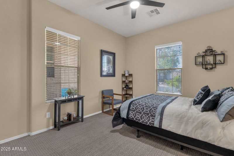23-web-or-mls-4293-e-sourwood-dr