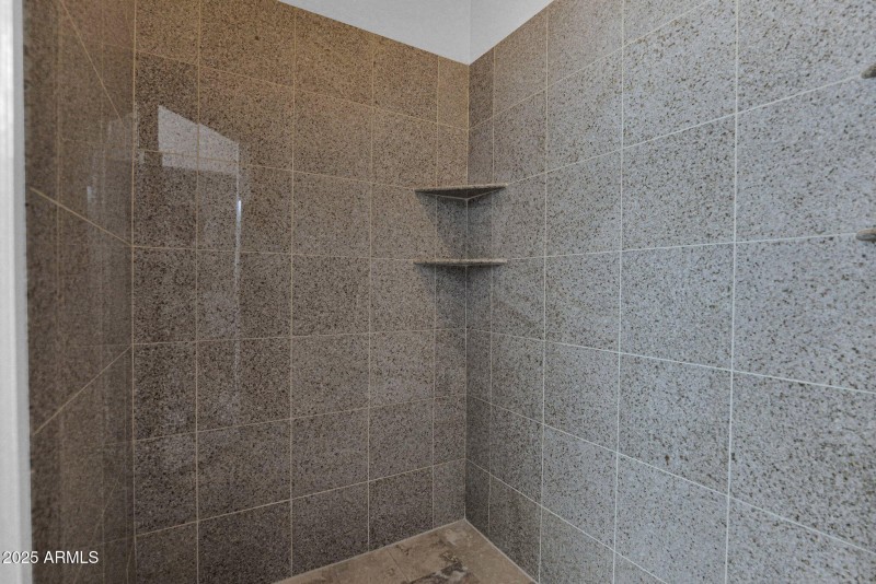 5-web-or-mls-P1199922