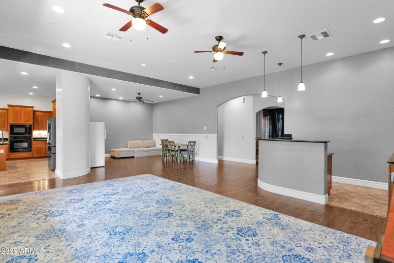 19-web-or-mls-P1199941
