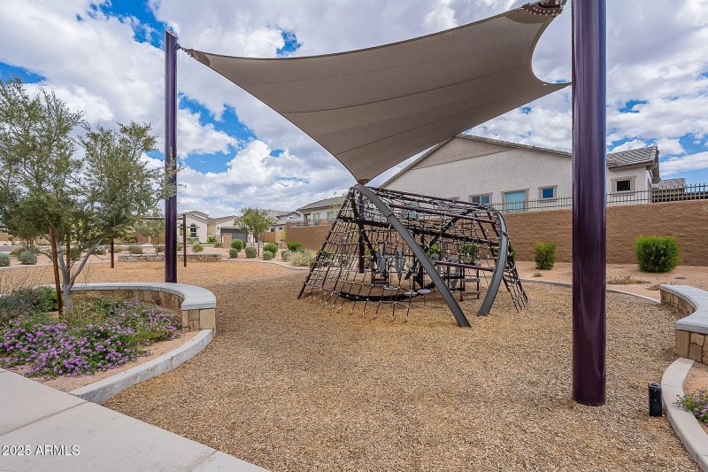 Comm Play Area 2