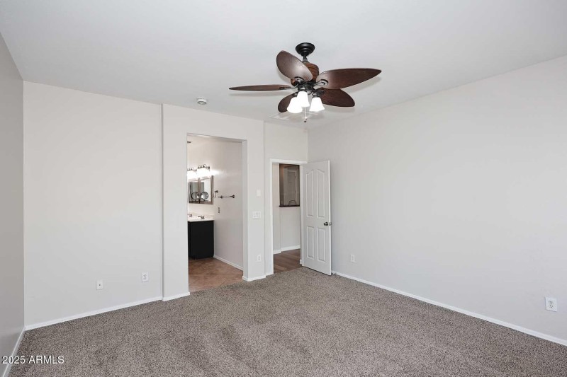 Primary Bedroom2