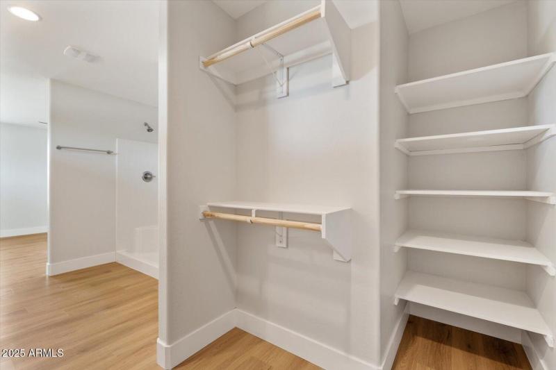 Walk-in Pantry
