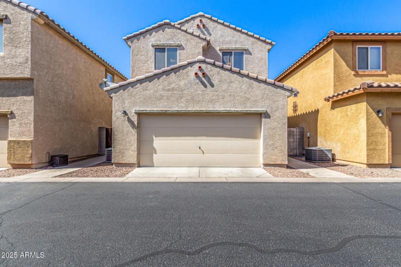 2-Car Garage
