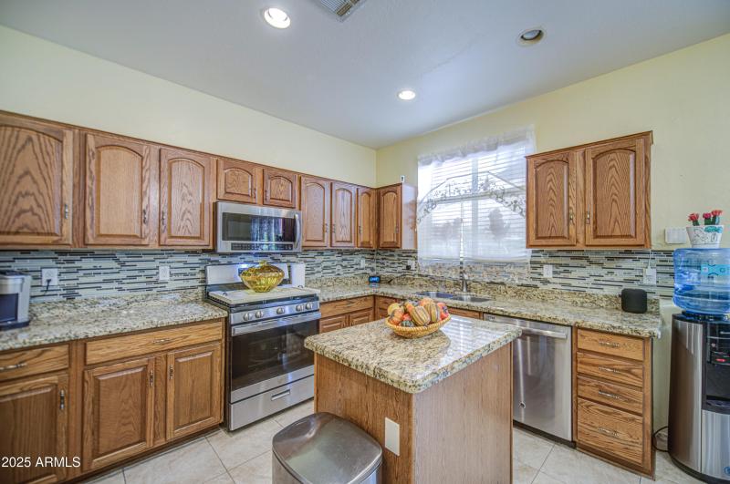 Kitchen 5